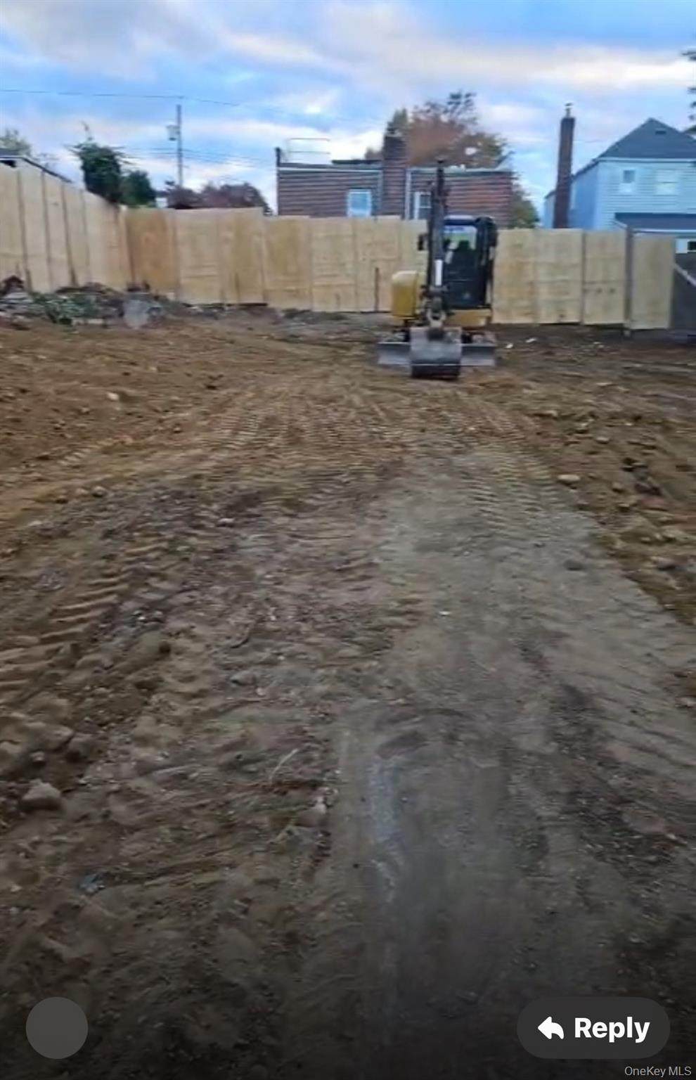 2945 Tenbroeck Avenue - Photo 1