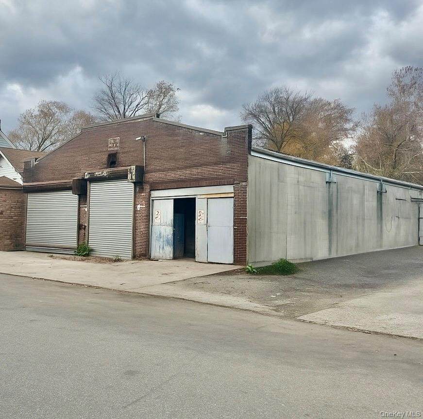 15 Station - Photo 1