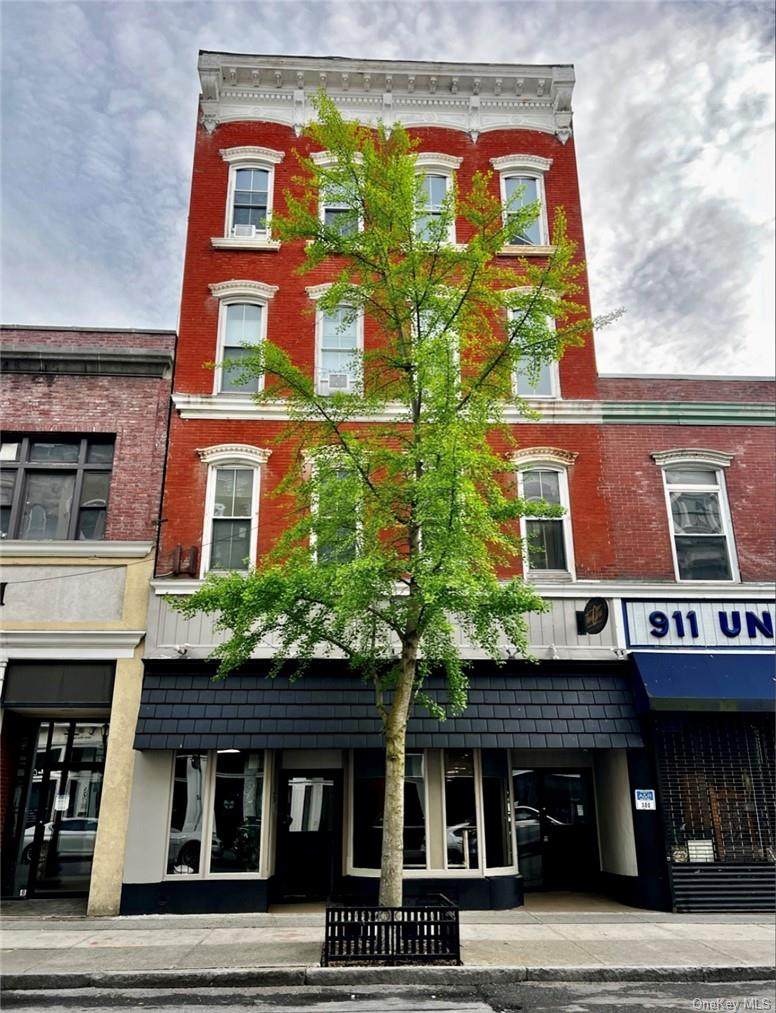 302-304 Main Street - Photo 1