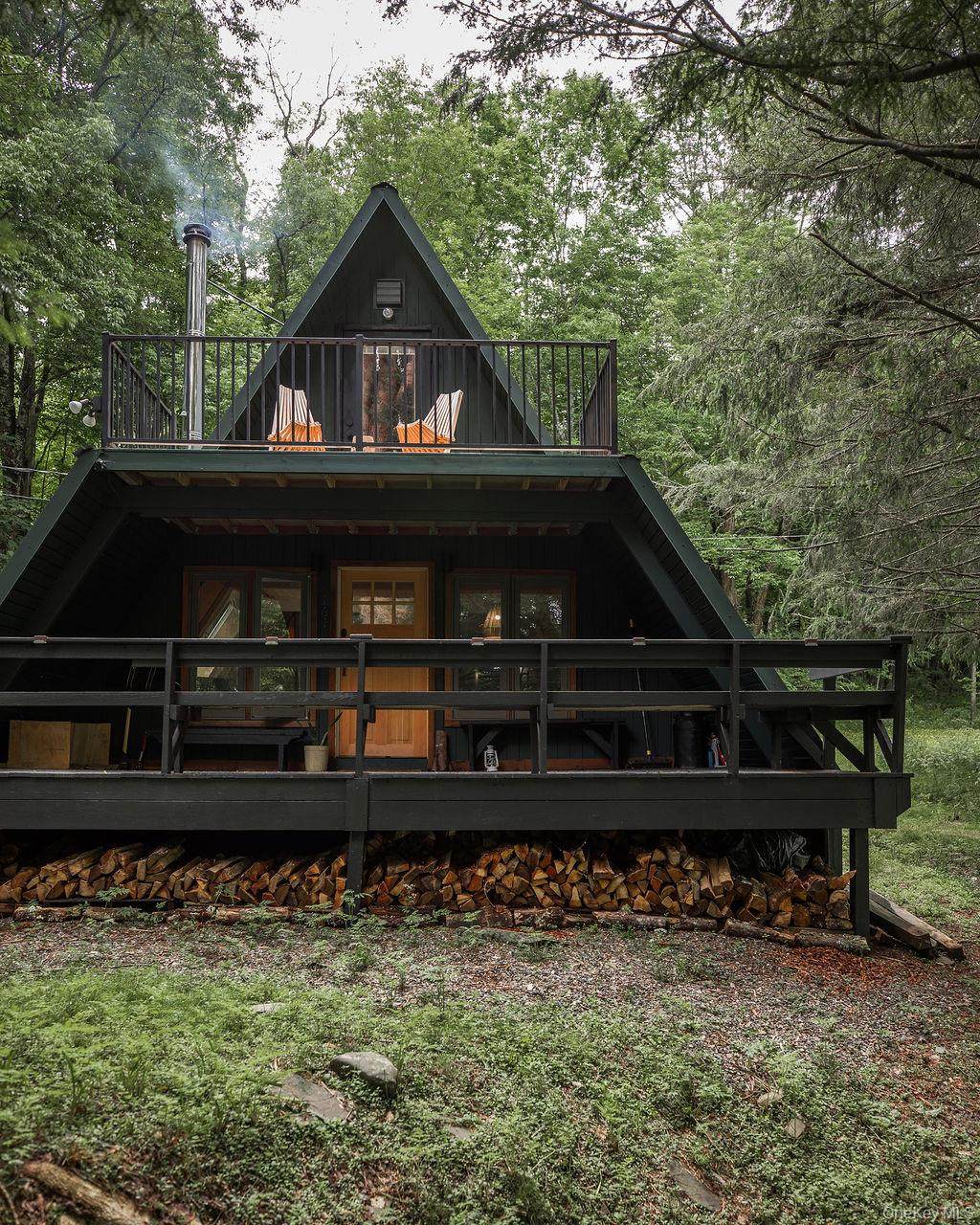 161 Pine Hill Road - Photo 1