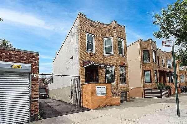 6456 Woodbine Street - Photo 1