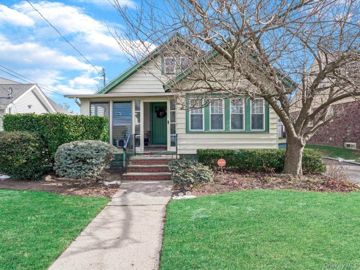 1769 Harte Street - Photo 1