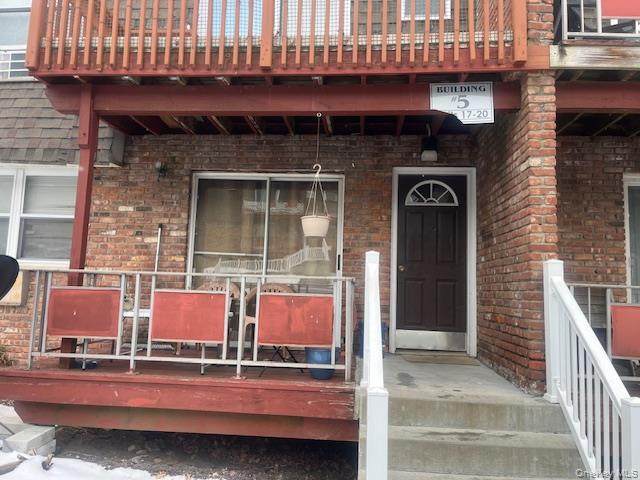 5 Crescent Drive - Photo 1