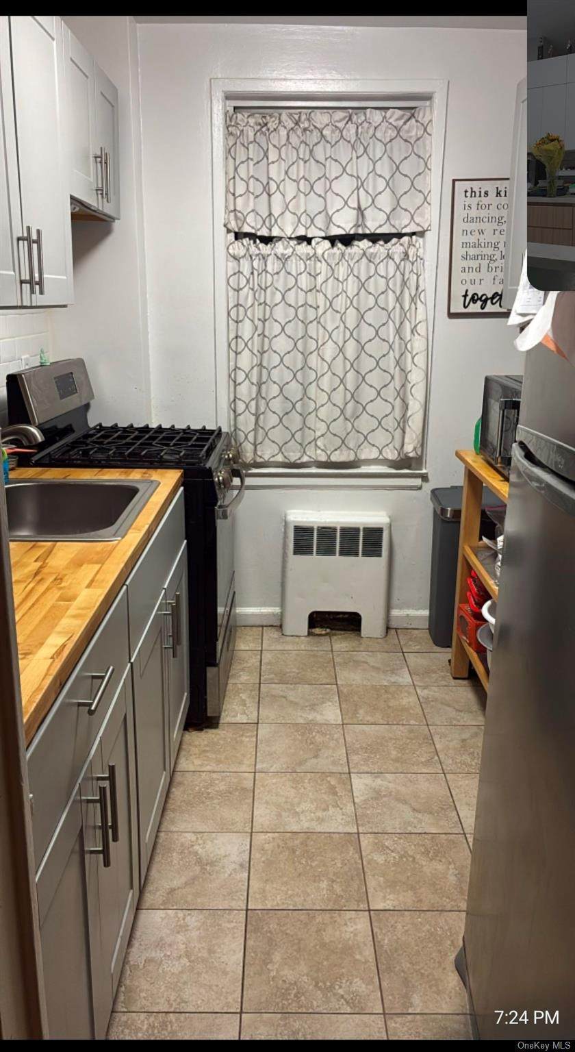 41 Point Street - Photo 1