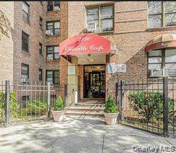 2750 Olinville Avenue - Photo 1