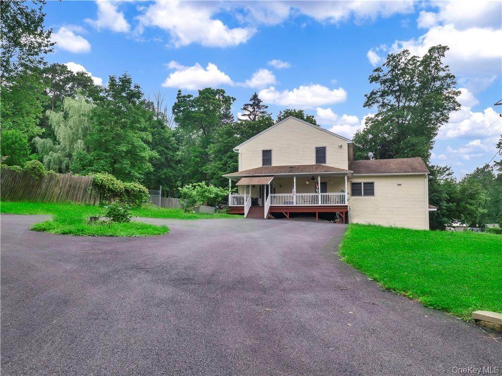 27 Cedar Trail - Photo 1