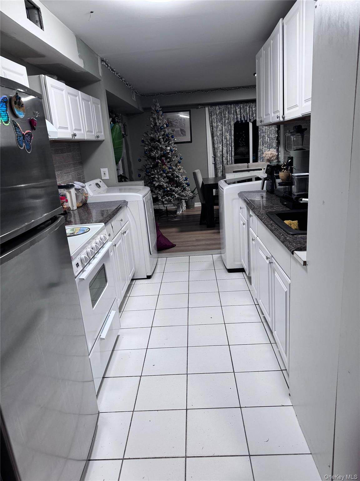 213 Hill Rise - Photo 1