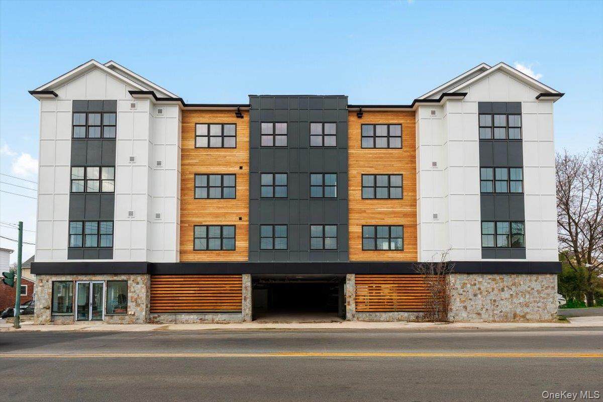 132 Halstead Avenue - Photo 1