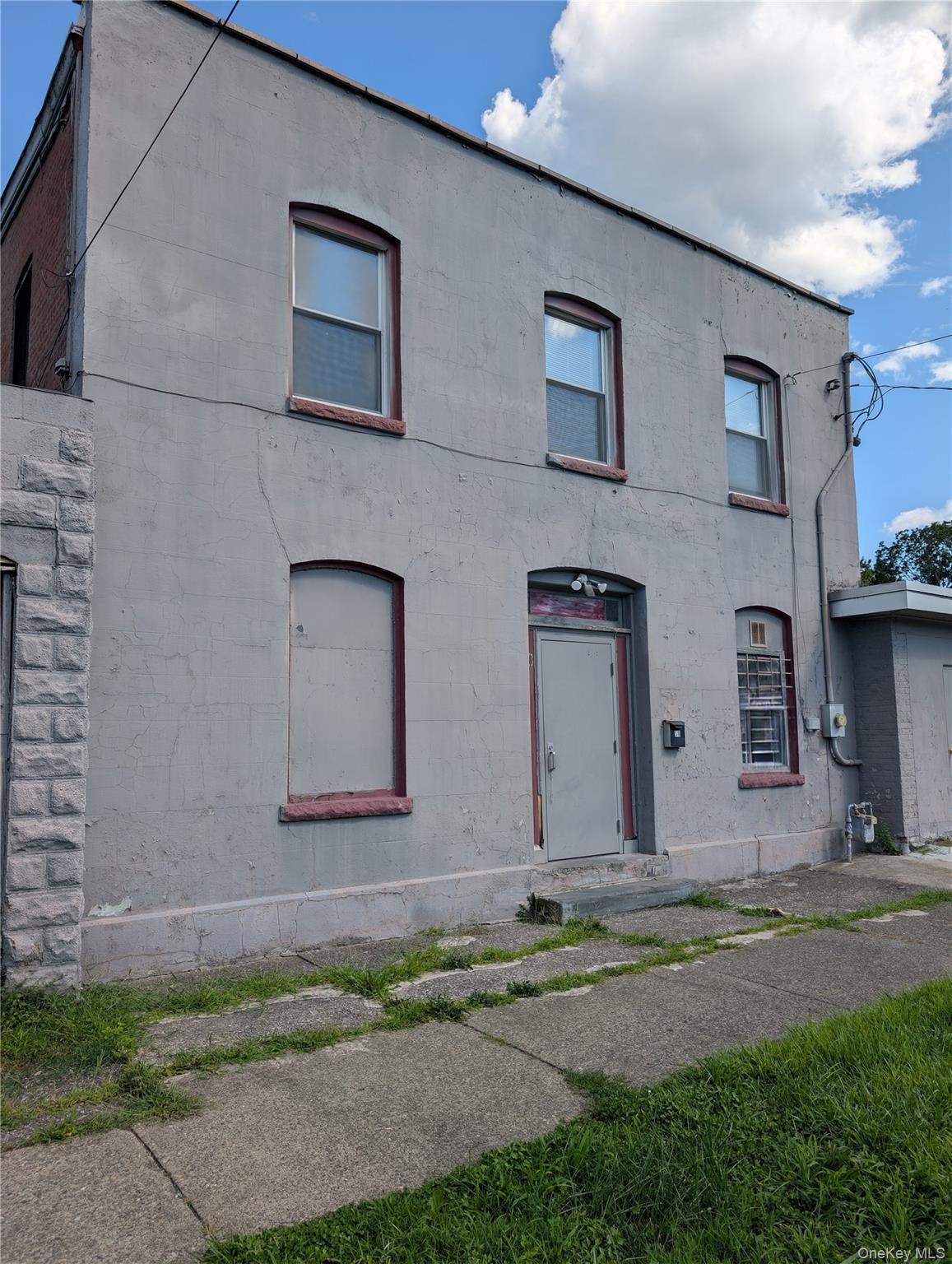 58 Monument Street - Photo 1