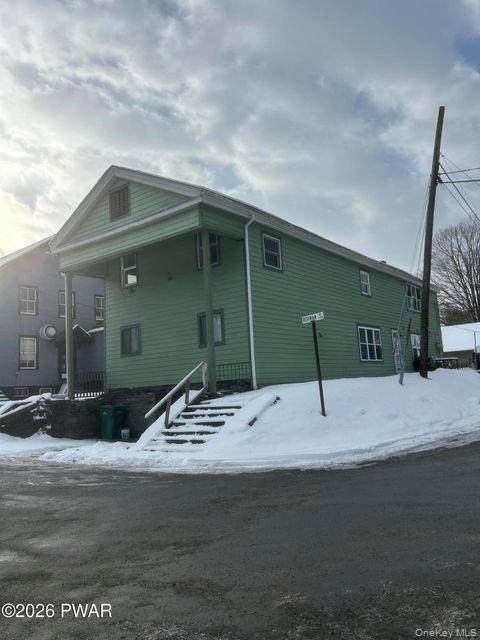 100 Richardson Avenue - Photo 1