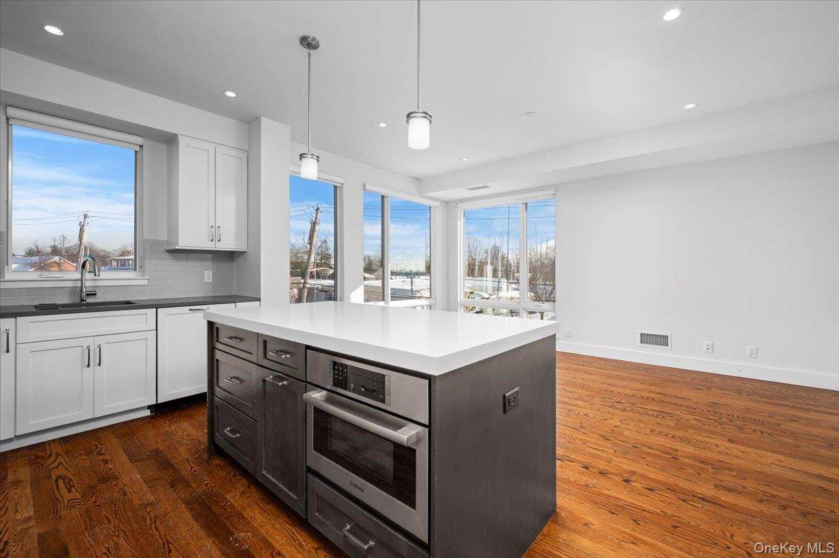 422 Boston Post Road - Photo 1