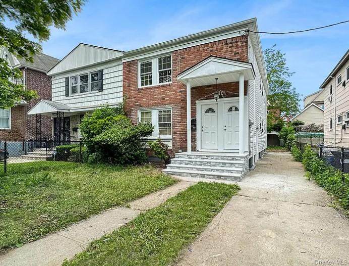 145-25 109 Avenue - Photo 1