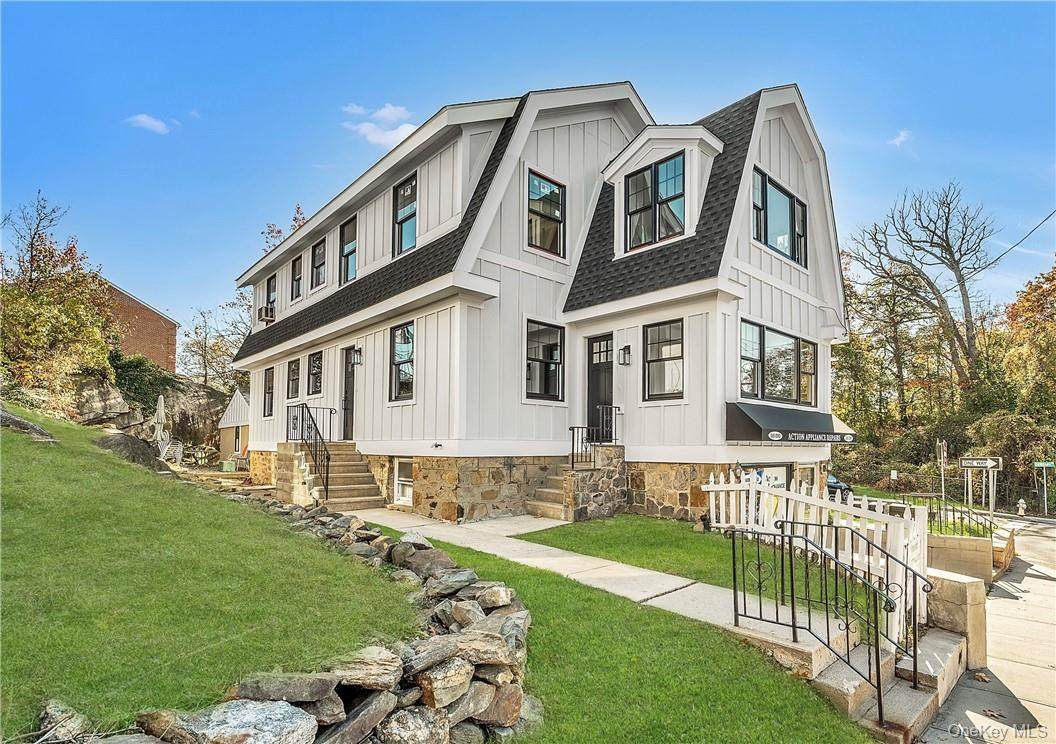 200 Main Street - Photo 1