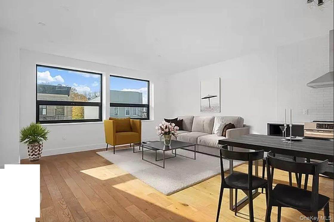 499 Evergreen Avenue - Photo 1