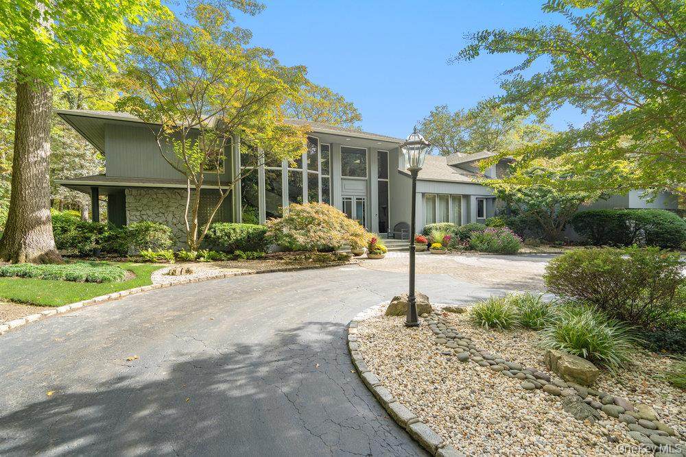 8 Forest Court - Photo 1