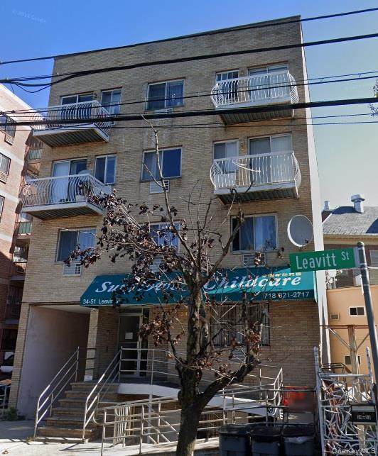 34-51 Leavitt Street - Photo 1