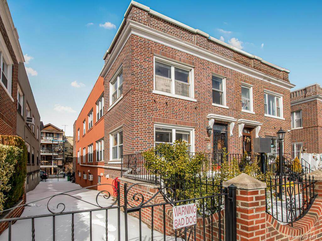 2162 24th Street - Photo 1