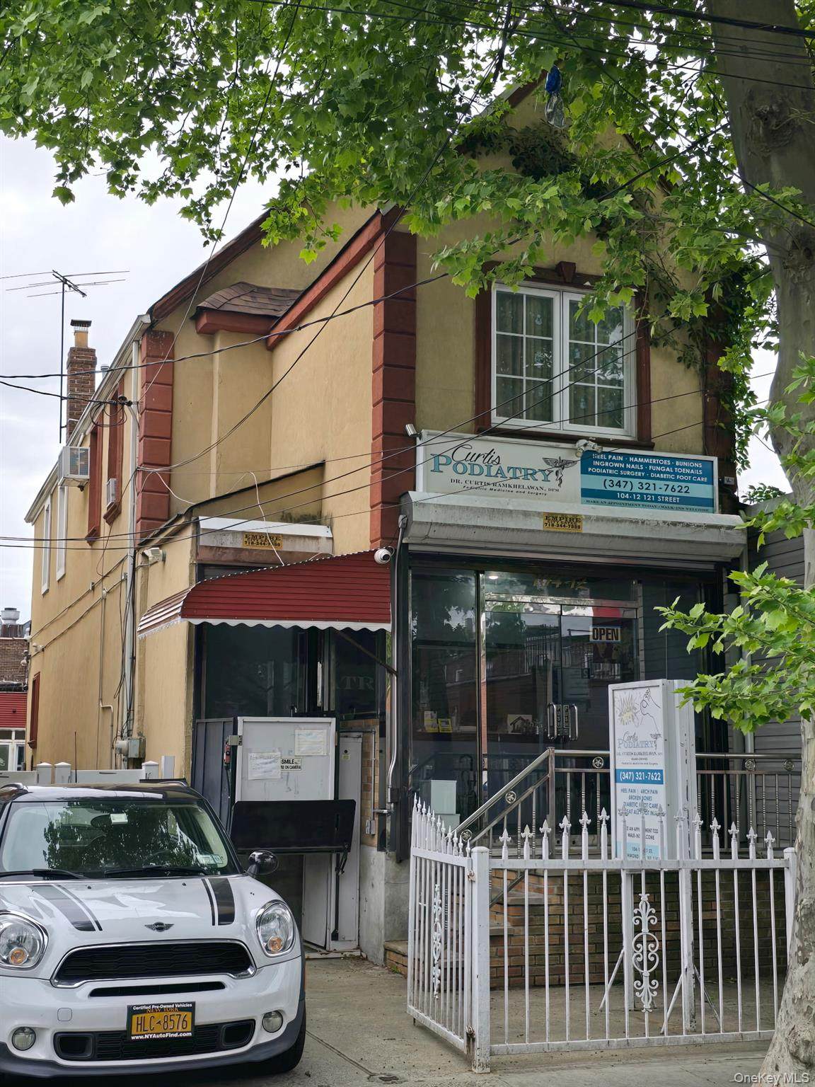 10412 121st Street - Photo 1