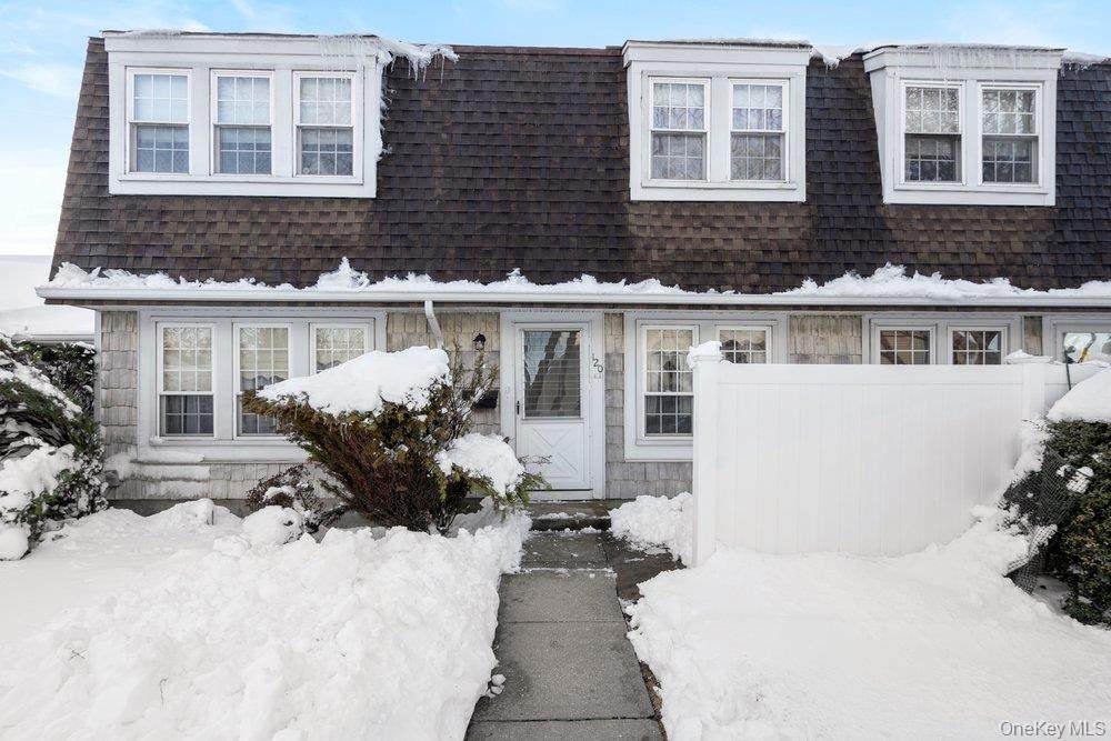 120 Whalers Cove - Photo 1