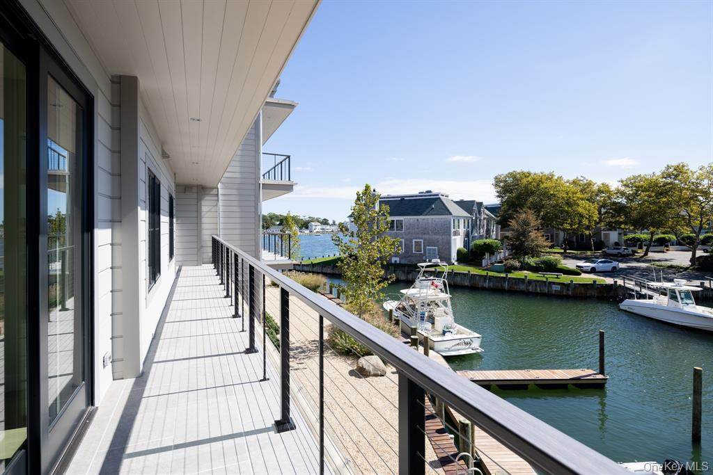 123 Sterling Avenue - Photo 1