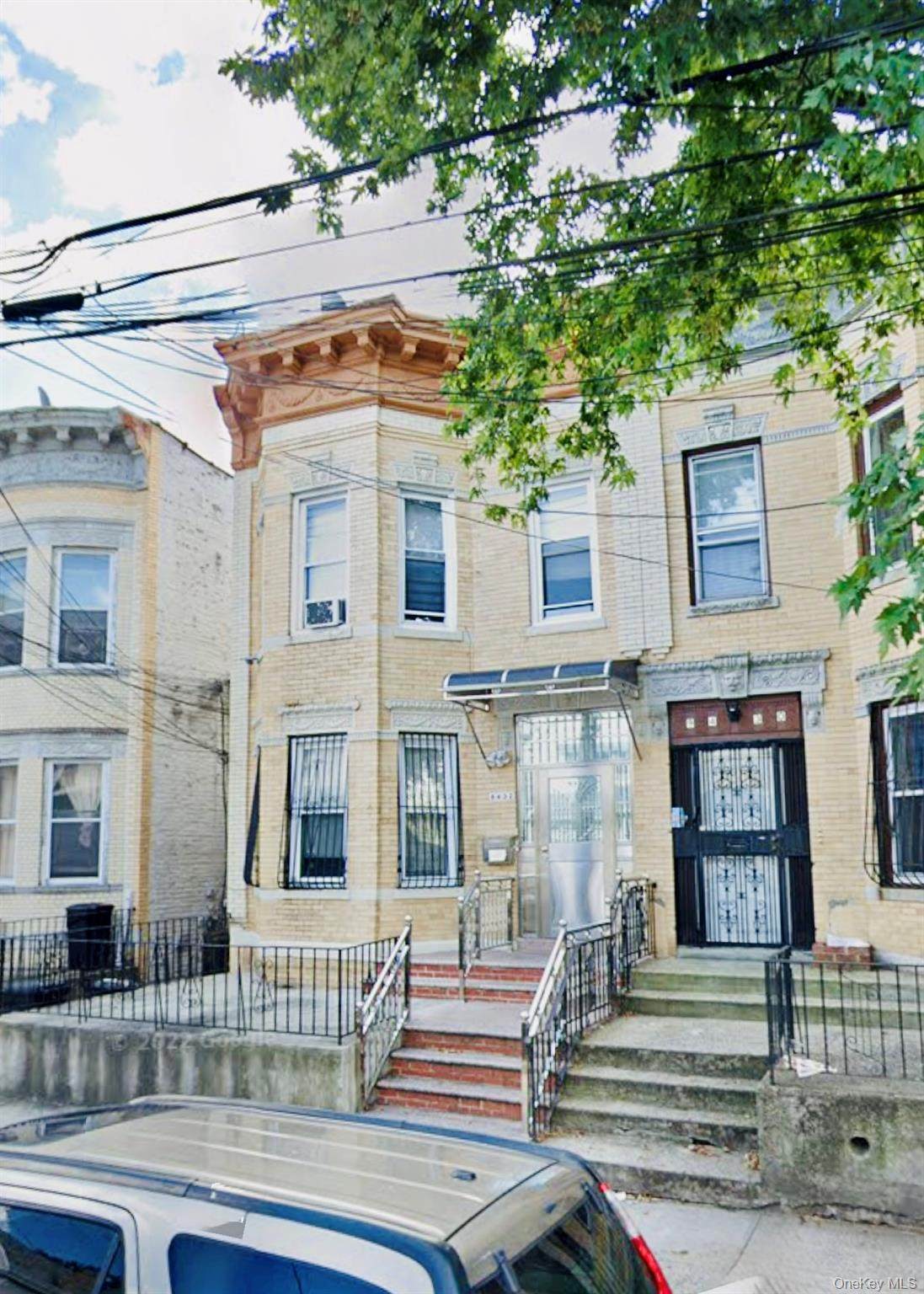 94-32 86th Road - Photo 1