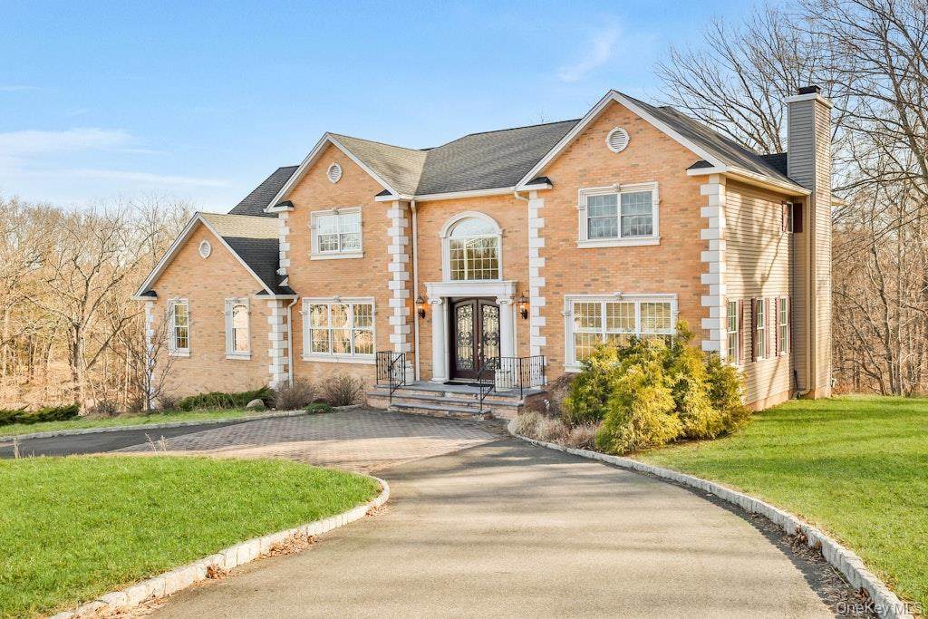 34 Renfrew Road - Photo 1