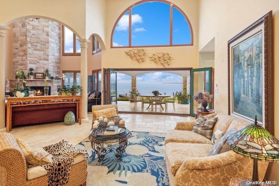 13 Seatuck Lane - Photo 1