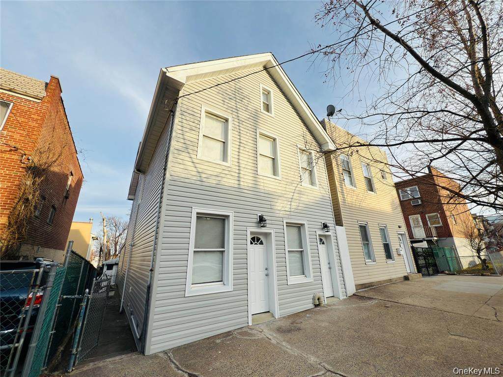 1170 Havemeyer Avenue - Photo 1