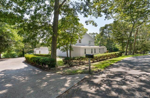 10 Sunnyside Drive - Photo 1