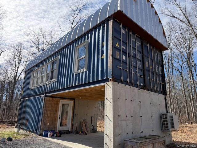 40 Pioneer Road - Photo 1