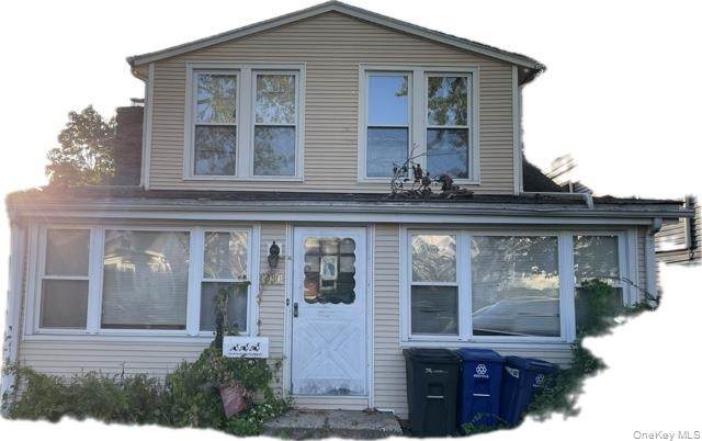 523 First Avenue - Photo 1
