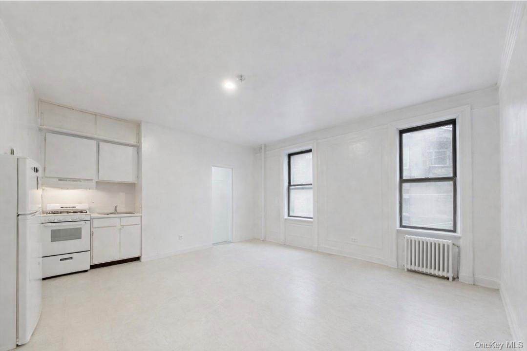557 150th Street - Photo 1