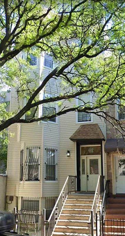 48 Weirfield Street - Photo 1