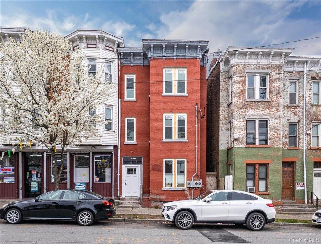 93 Lander Street - Photo 1