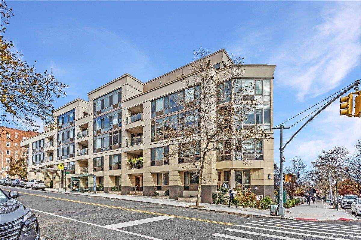 6405 Yellowstone Boulevard - Photo 1