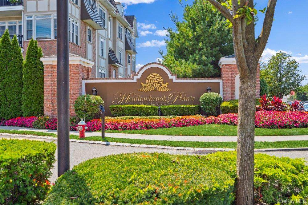 336 Trotting Lane - Photo 1