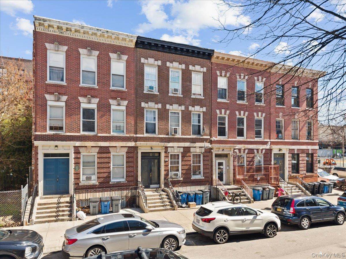 94 Elliott Avenue - Photo 1