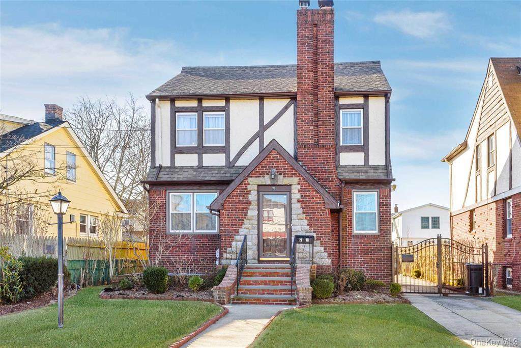 71 Davis Street - Photo 1