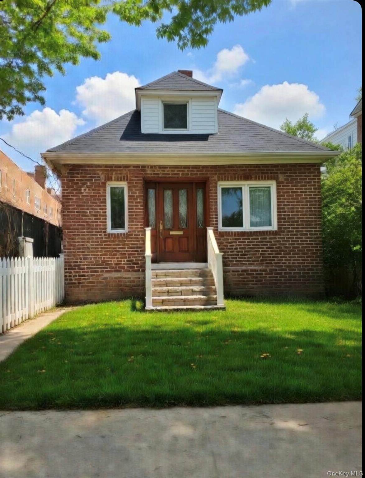 1978 Needham Avenue - Photo 1