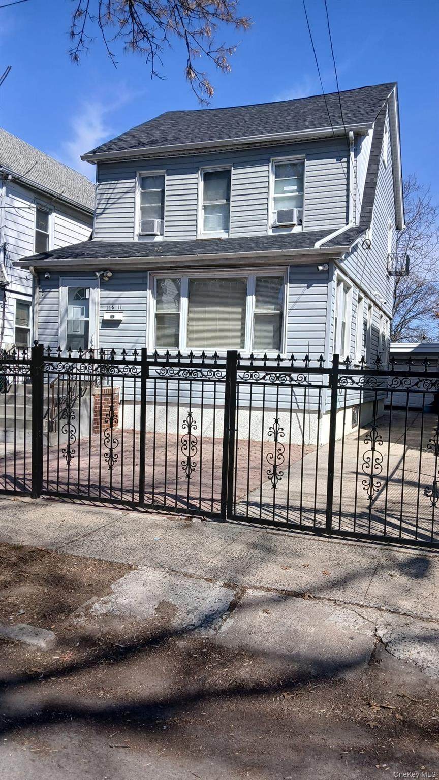 11633 198 Th Street - Photo 1