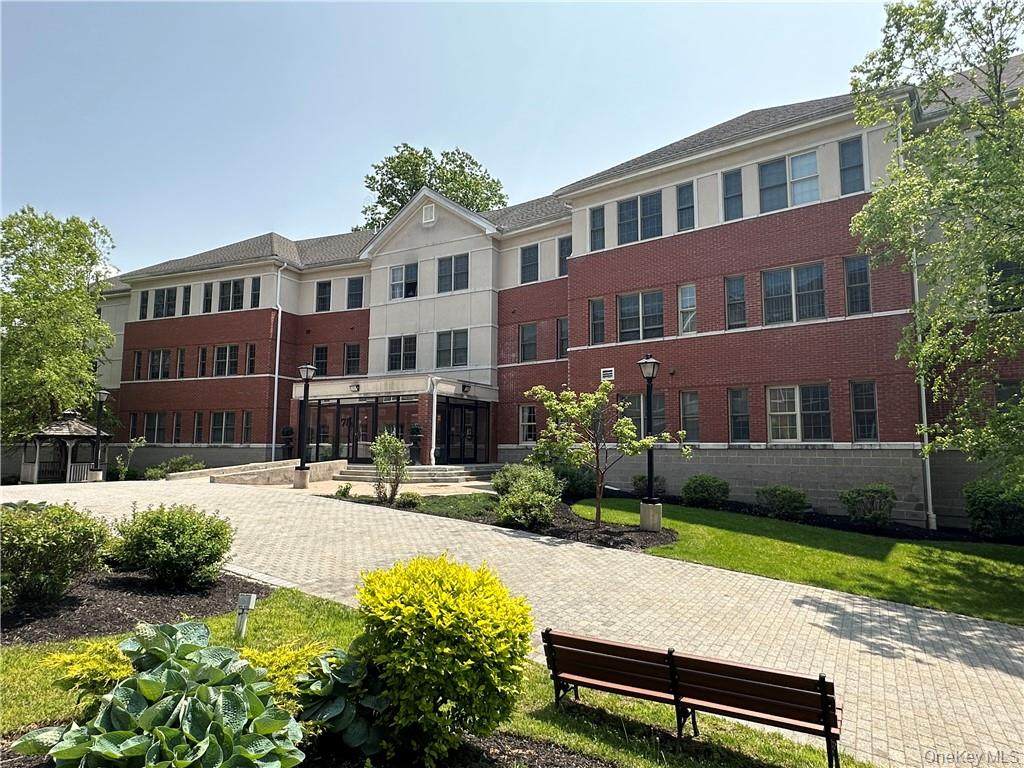 75 Quaker Avenue - Photo 1