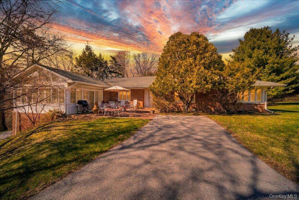 650 Netherwood Road - Photo 1