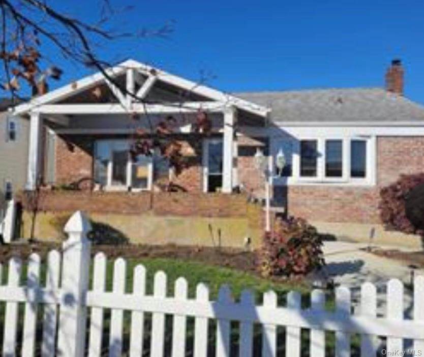 68 Howard Avenue - Photo 1
