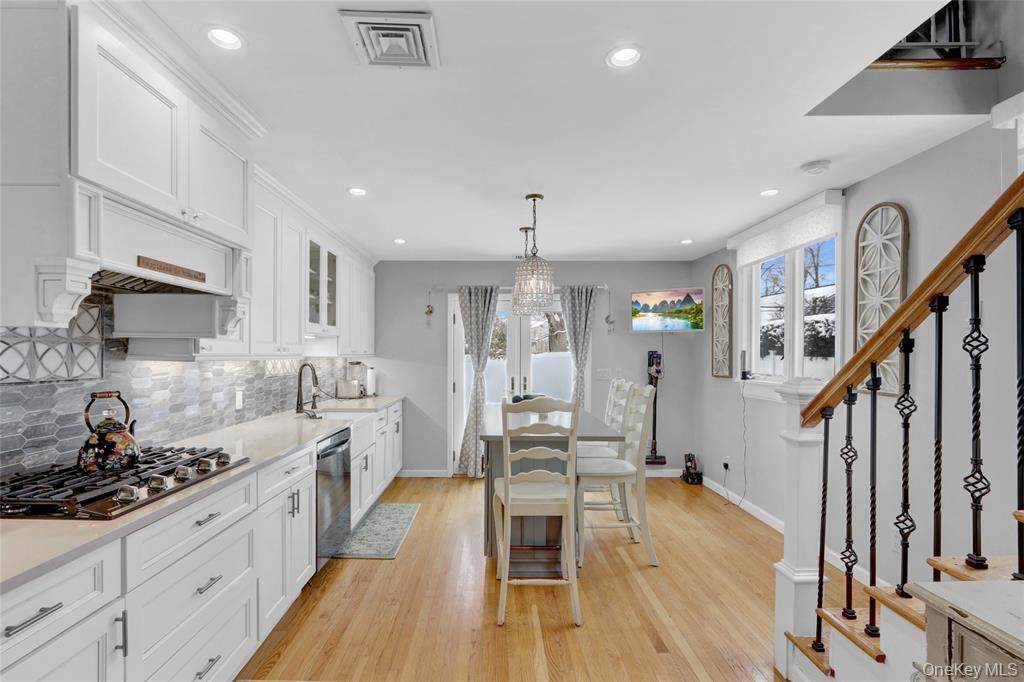 24 Rellim Drive - Photo 1