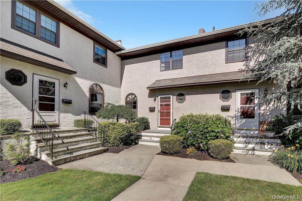 62 Somerset Drive - Photo 1