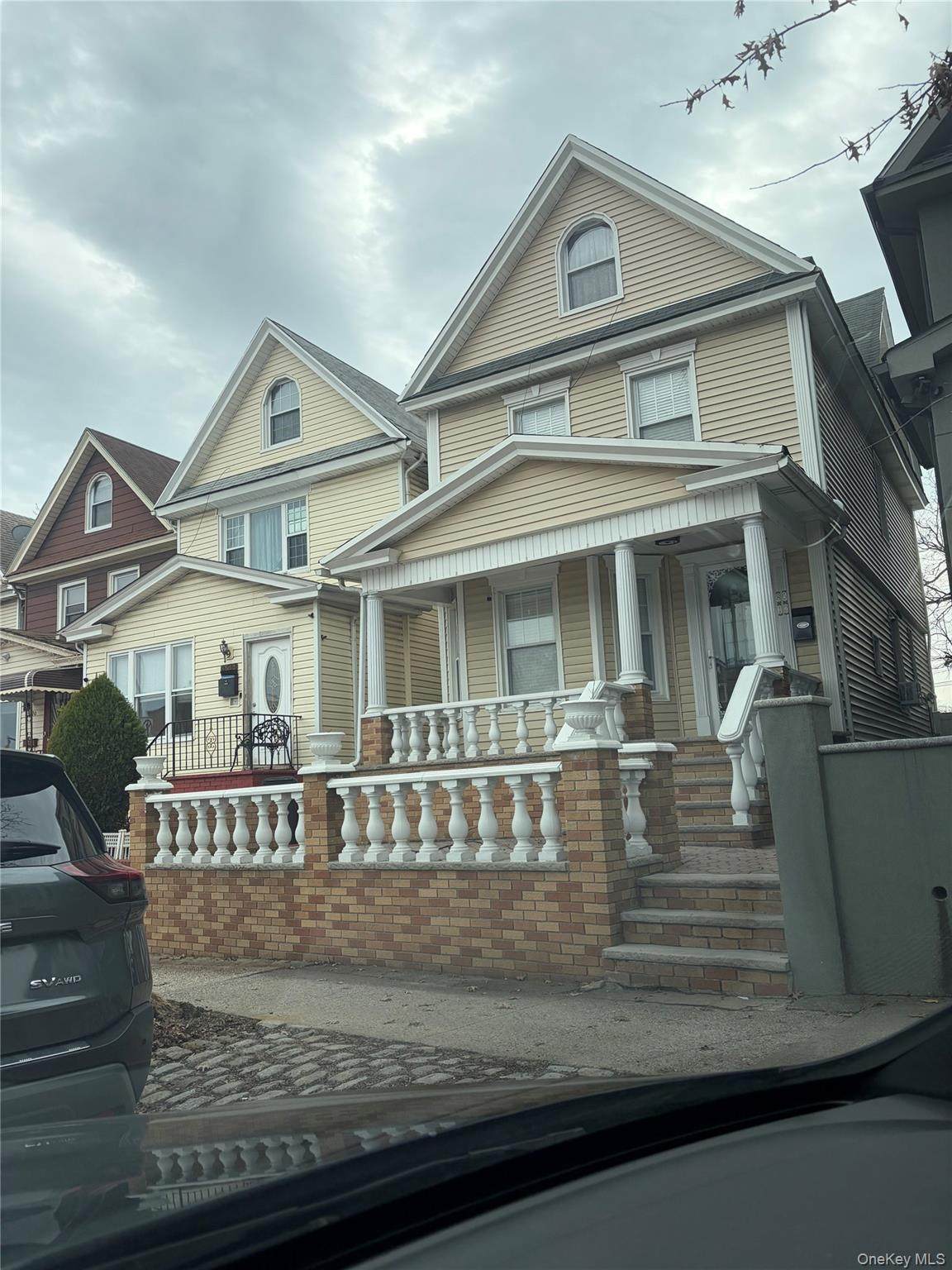 85-12 Woodhaven Boulevard - Photo 1