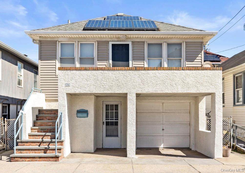 26 Indiana Avenue - Photo 1