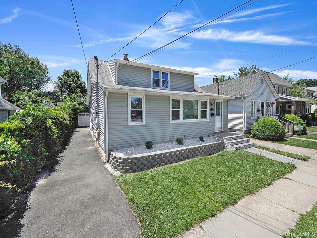 8 Winthrop Street - Photo 1