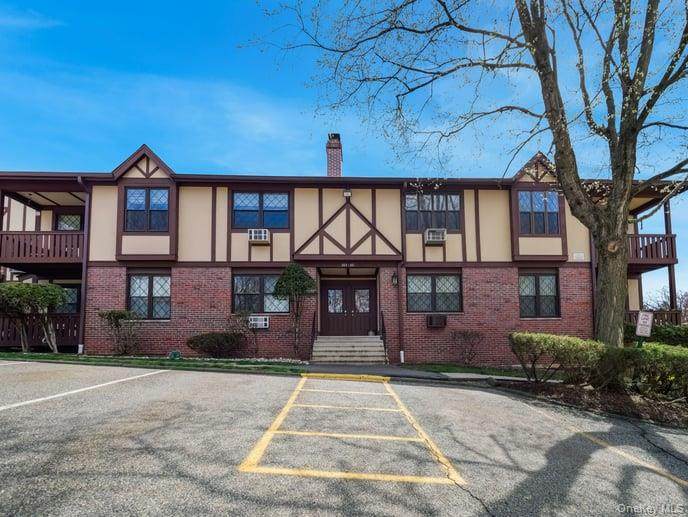 391 Sierra Vista Lane - Photo 1