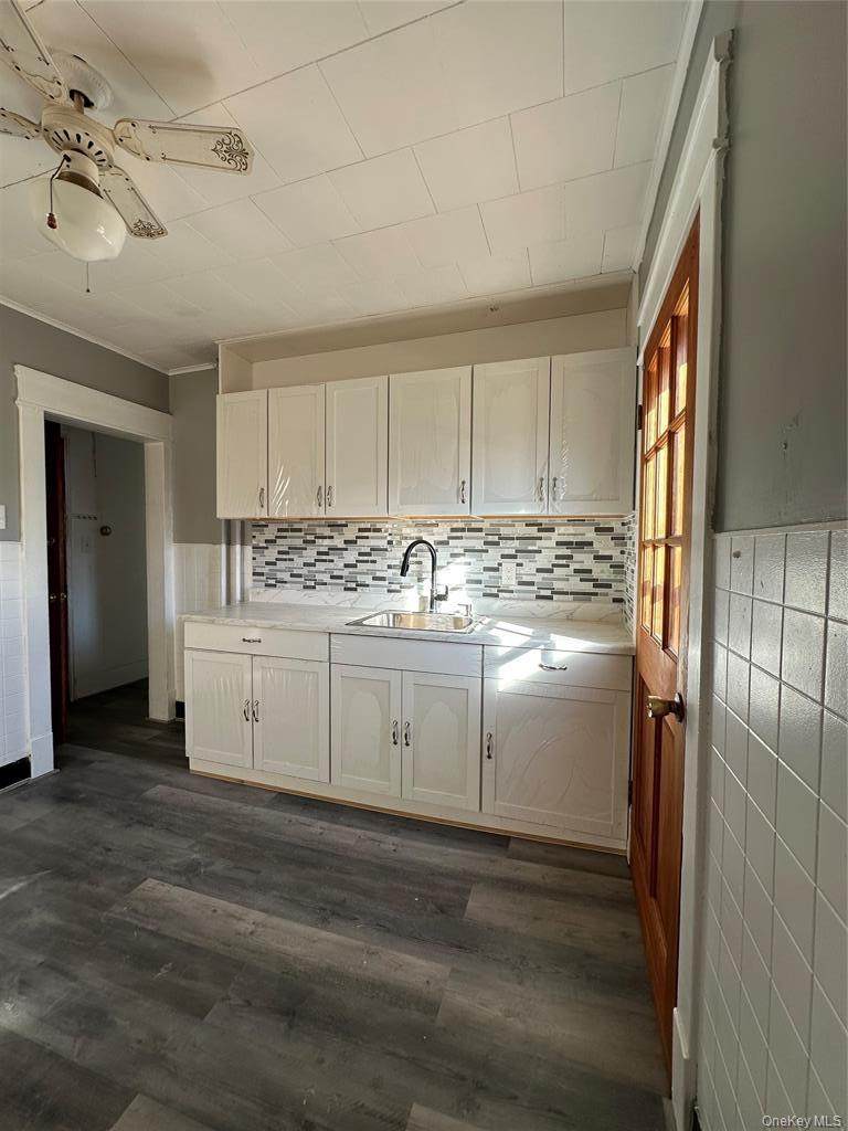 9 Elizabeth Street - Photo 1